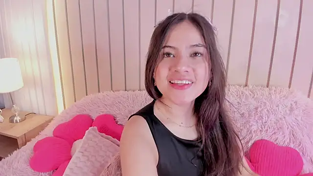 Snapshot of ameliiaa_smith chatting on 09/25/25, 10:35 ameliiaa smith online show from 09/25/25, 10:35