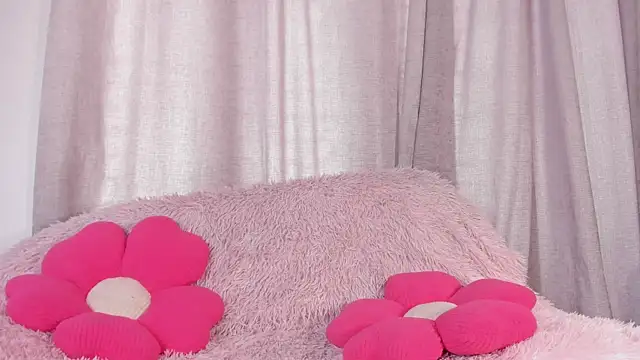 Snapshot of ameliiaa_smith chatting on 12/05/25, 07:21 ameliiaa smith online show from 12/05/25, 07:21