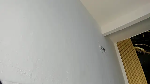 VioletRose as online show from 12/18/25, 08:04