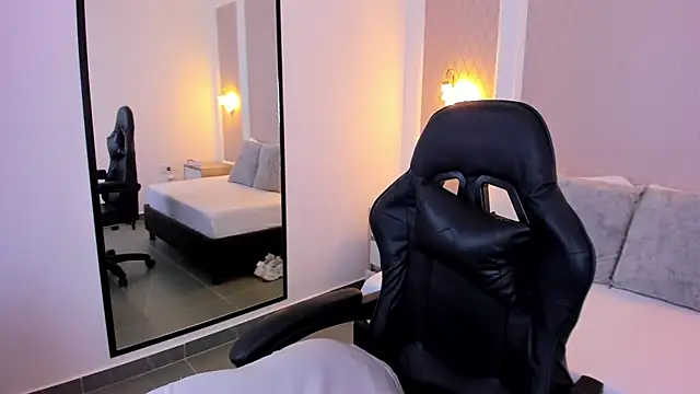 altair mori online show from 11/27/25, 12:29