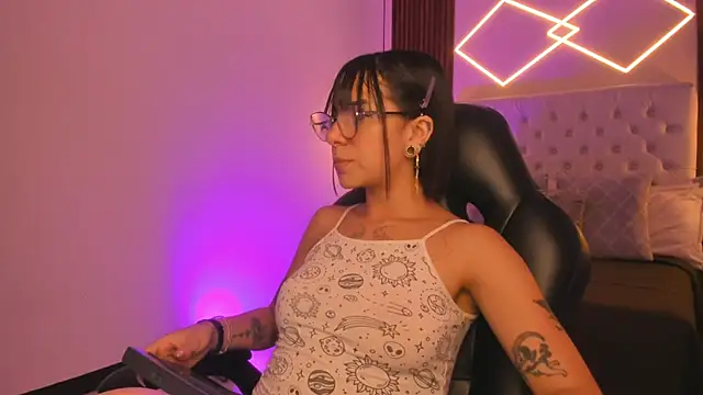 ZamabyCrucie online show from 02/01/26, 07:56