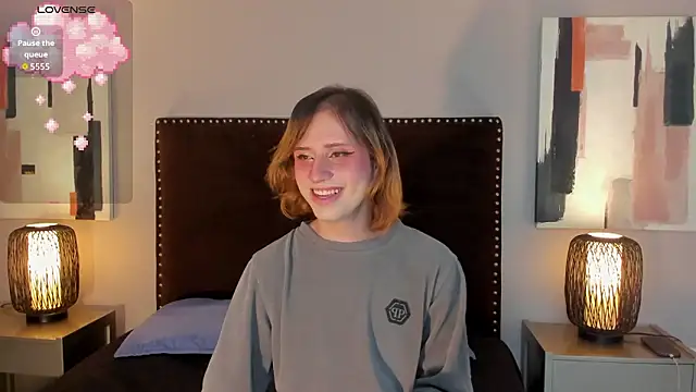 seraphine star online show from 03/18/26, 03:31