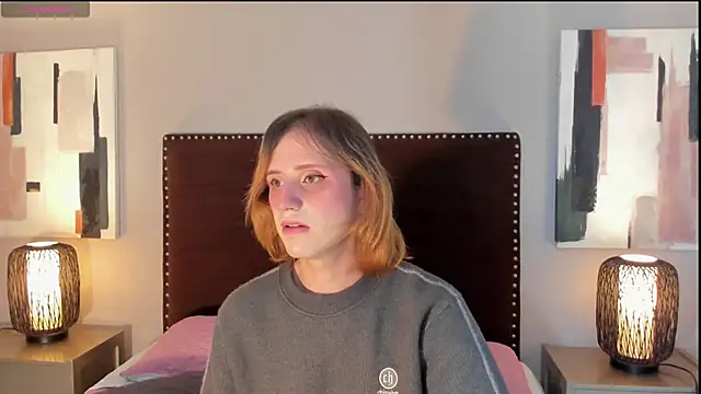 seraphine star online show from 03/19/26, 03:10