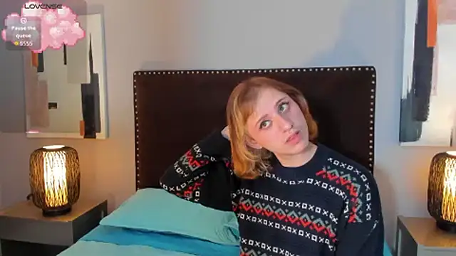 seraphine star online show from 04/09/26, 07:14