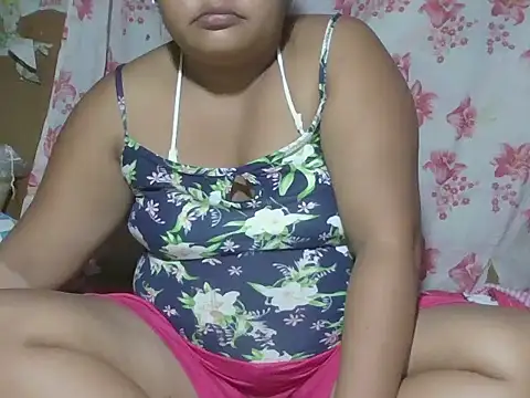 hot mom13 online show from 09/09/25, 12:37