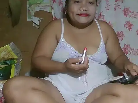 hot mom13 online show from 10/12/25, 05:01