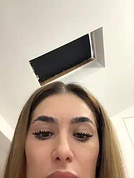 KaseyQuinn  online show from 10/12/25, 07:40