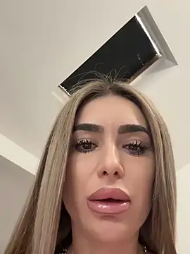 KaseyQuinn  online show from 10/17/25, 08:50