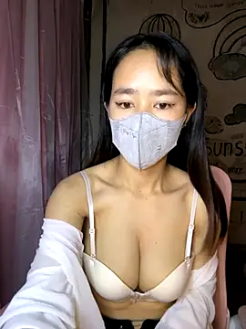 TiNa 04 online show from 10/02/25, 11:01