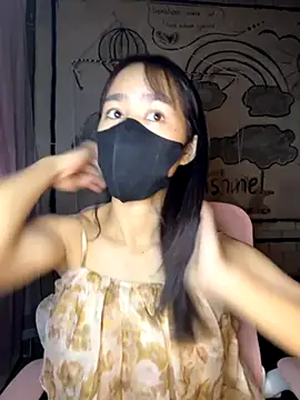 TiNa 04 online show from 11/05/25, 08:36