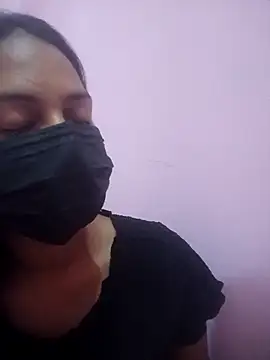 Snapshot of Rani-Rajput18 chatting on 10/26/25, 01:11 Rani-Rajput18 online show from 10/26/25, 01:11