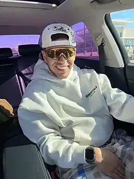 StrokingDaddy4 online show from 11/27/25, 05:26