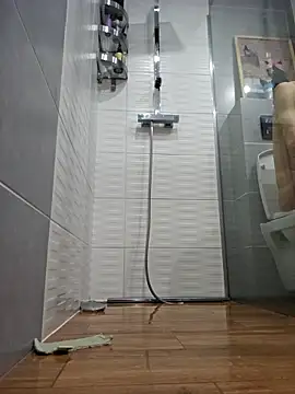 analifyy online show from 12/22/25, 08:11