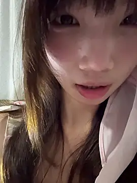 Yiyi-707 online show from 11/08/25, 02:17