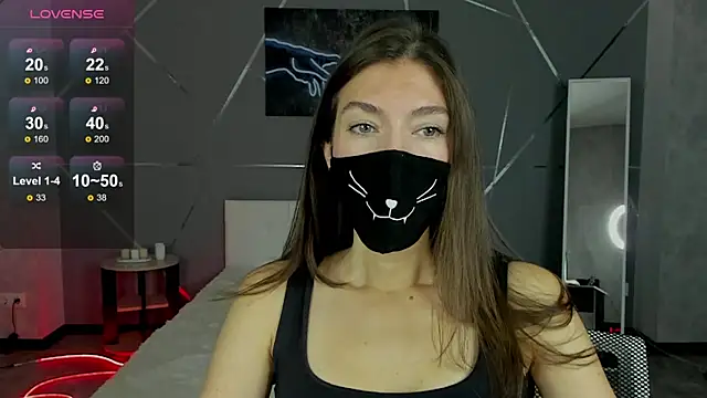 Snapshot of take_me_to_moon chatting on 09/18/25, 01:40 take me to moon online show from 09/18/25, 01:40