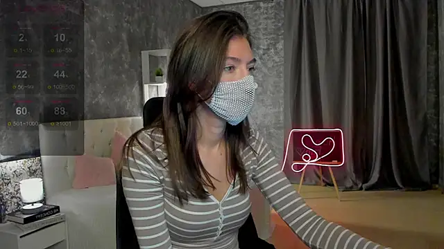 Snapshot of take_me_to_moon chatting on 10/07/25, 07:27 take me to moon online show from 10/07/25, 07:27