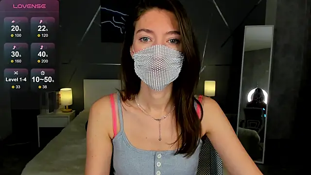 Snapshot of take_me_to_moon chatting on 11/06/25, 01:39 take me to moon online show from 11/06/25, 01:39