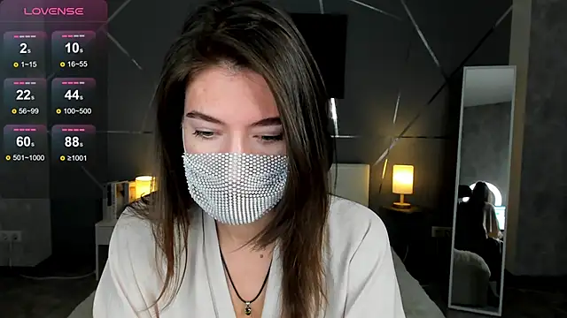 Snapshot of take_me_to_moon chatting on 11/24/25, 01:38 take me to moon online show from 11/24/25, 01:38