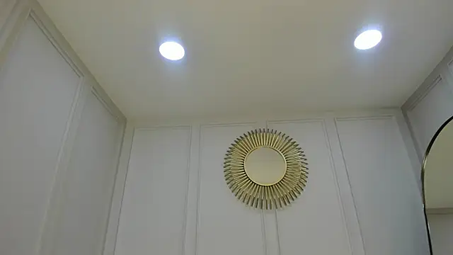 CharlotteBrownn  online show from 11/05/25, 03:17