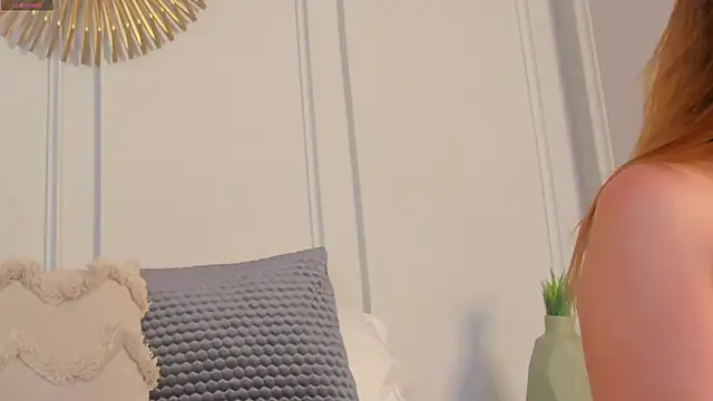 Snapshot of CharlotteBrownn_ chatting on 05/12/26, 12:30 CharlotteBrownn online show from 05/12/26, 12:30