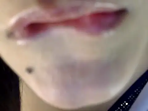 Rumi cute online show from 12/17/25, 09:59