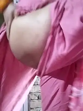 rani8008 online show from 10/23/25, 05:40