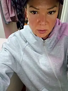 Sugarloveless online show from 03/28/26, 12:32