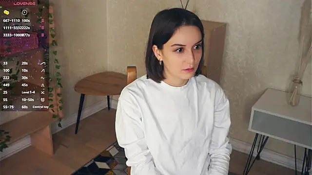 EliseMilby online show from 12/19/25, 07:26