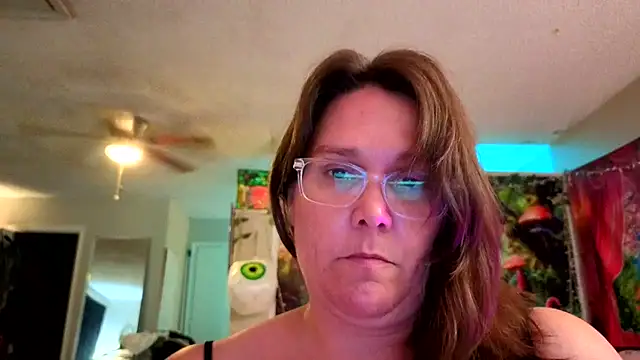 Princess  Kitty   online show from 11/22/25, 10:31