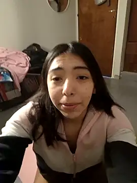 missapril0101 online show from 05/15/26, 06:26