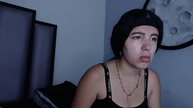 Lucy-23 online show from 02/18/26, 05:25