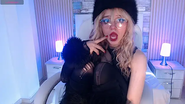 rihonna hs8 online show from 09/20/25, 01:01