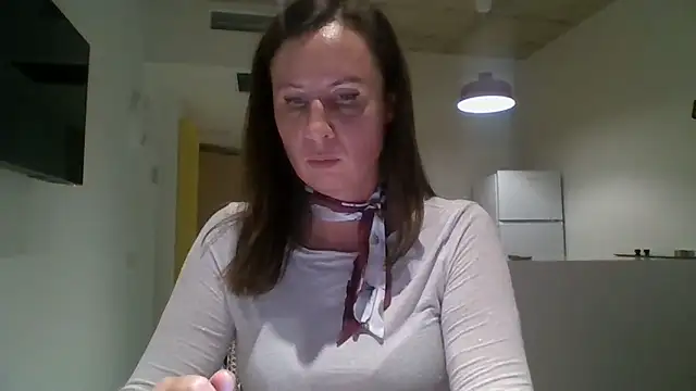 Snapshot of ALICAINWONDERLAND chatting on 10/11/25, 05:33 ALICAINWONDERLAND online show from 10/11/25, 05:33