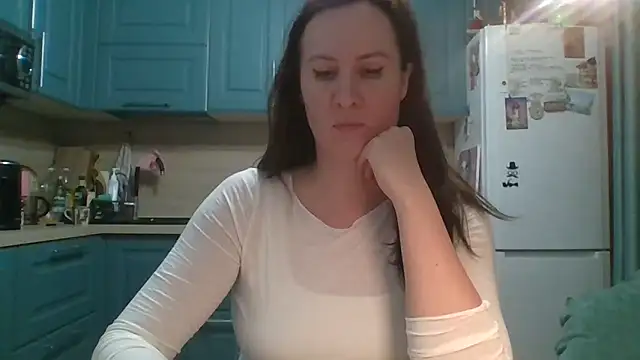 ALICAINWONDERLAND online show from 04/23/26, 05:59