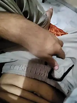 Snapshot of coupleyug chatting on 09/18/25, 05:59 coupleyug online show from 09/18/25, 05:59