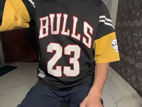 coupleyug online show from 04/19/26, 10:47