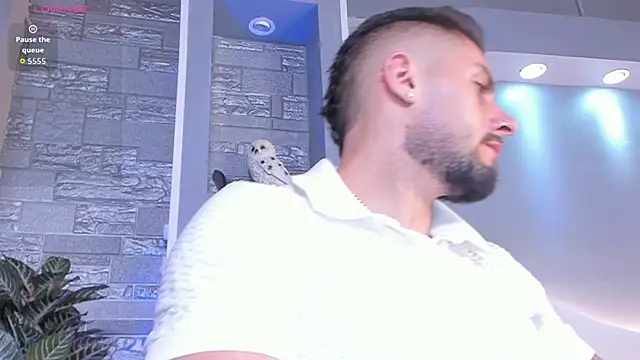 dominic de luca online show from 05/18/26, 04:29