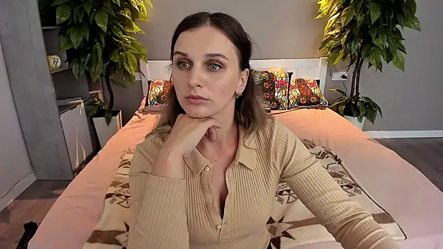 SofiSoft online show from 09/10/25, 07:25