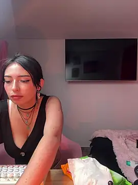 larsonbeverly online show from 04/22/26, 07:15