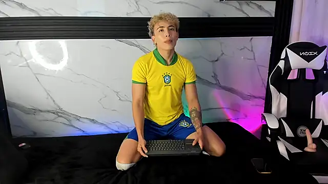 Saimonvela online show from 11/16/25, 06:41