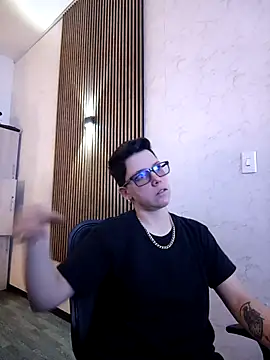 SpencerMontgomery online show from 11/17/25, 05:19