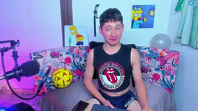 elfernh online show from 09/30/25, 05:34