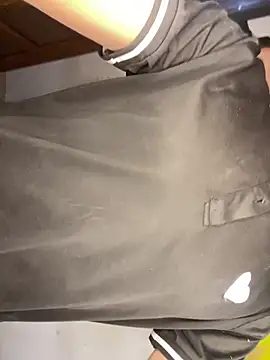 elfernh online show from 10/01/25, 03:45