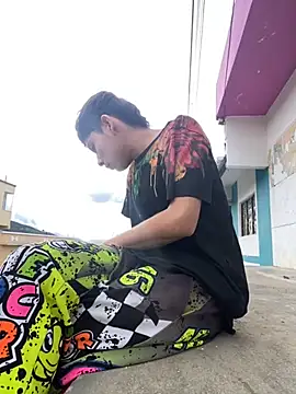 elfernh online show from 11/13/25, 10:41