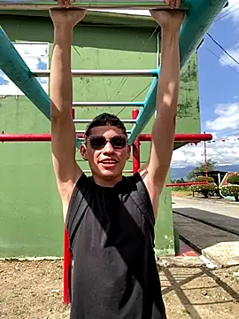 elfernh online show from 12/16/25, 02:55