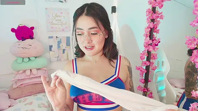 justonecute online show from 09/09/25, 02:22