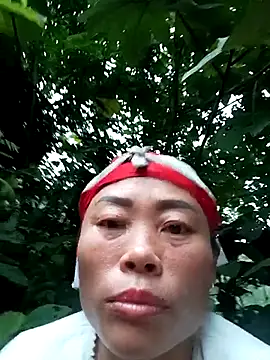 CoMay003 online show from 09/11/25, 11:05