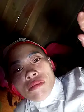 CoMay003 online show from 10/09/25, 09:51