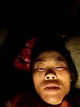 CoMay003 online show from 10/24/25, 09:44