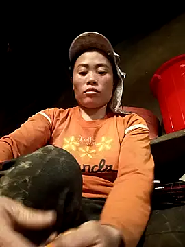 CoMay003 online show from 10/26/25, 05:46